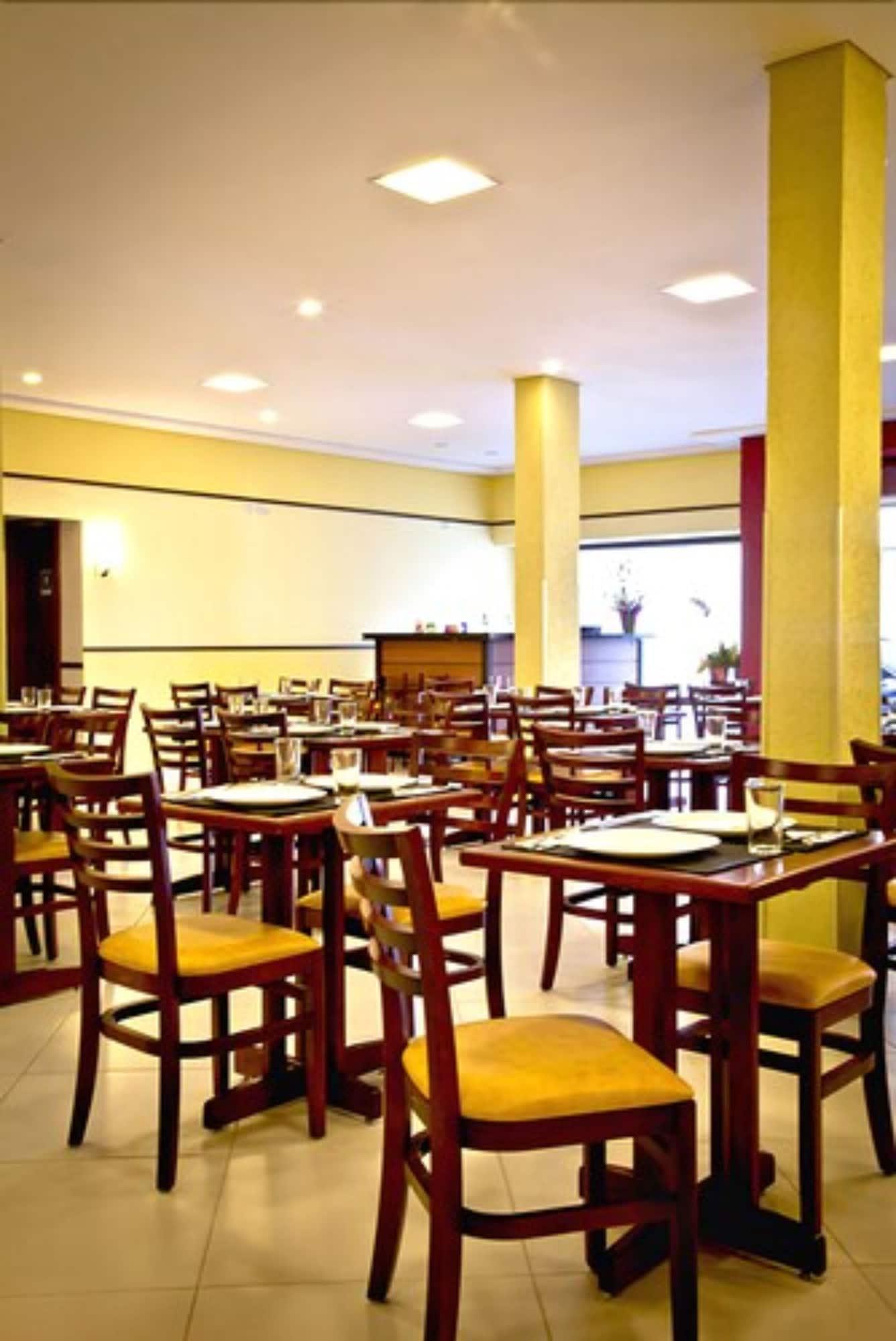 Rede Andrade Mercado Hotel Curitiba Exterior foto